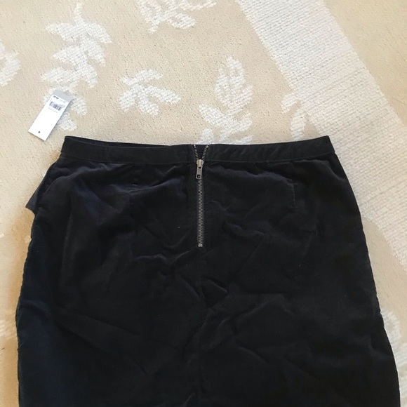 Black velvet BP skirt - Picture 2 of 2